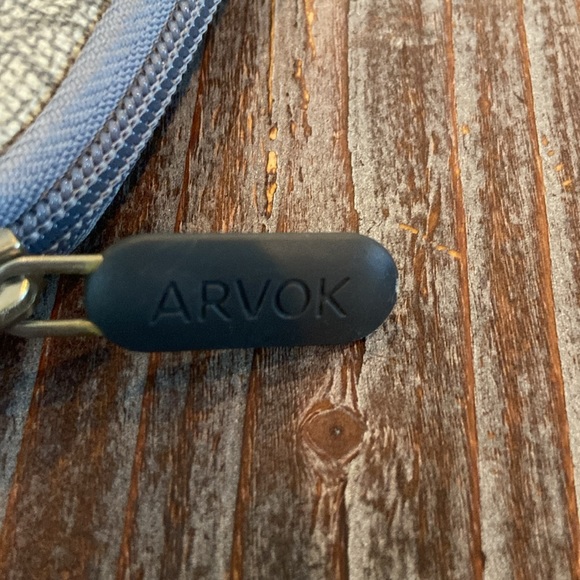 Protective Device Case - Picture 4 of 6